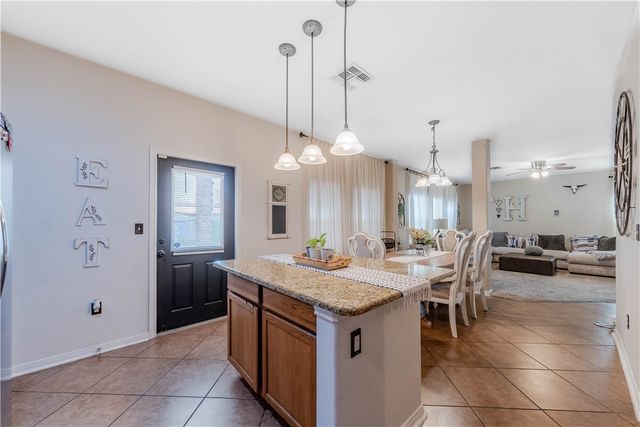 2122 Halcon St, Corpus Christi, TX 78414