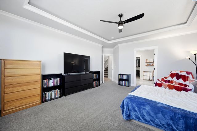 689 Titan Ave, West Richland, WA 99353