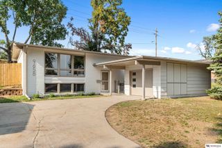 9658 Corby Street, Omaha, NE 68134