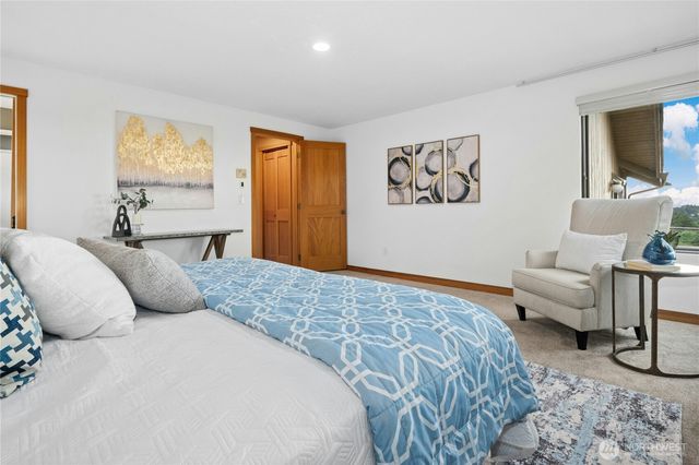 4730 154th Place SE, Bellevue, WA 98006
