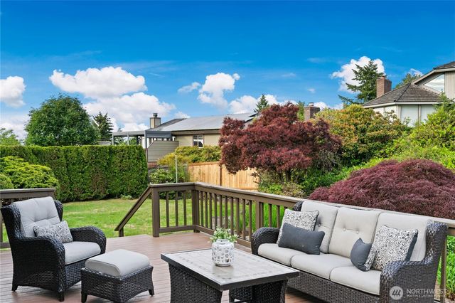 4730 154th Place SE, Bellevue, WA 98006
