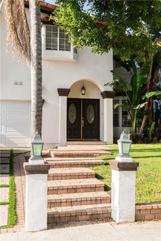 4115 Laurelgrove Avenue, Studio City, CA 91604