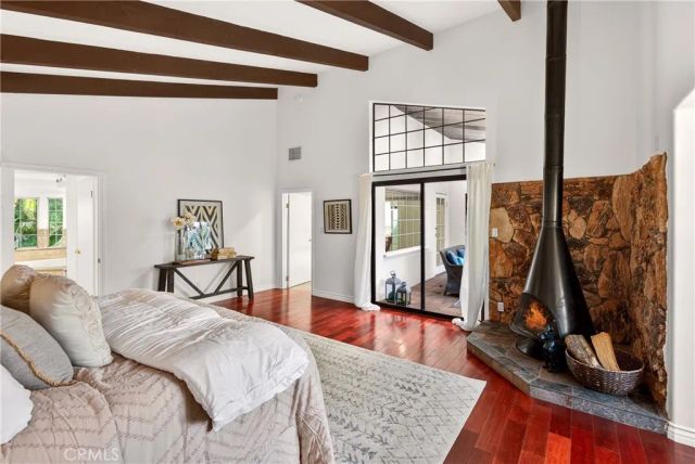 4115 Laurelgrove Avenue, Studio City, CA 91604