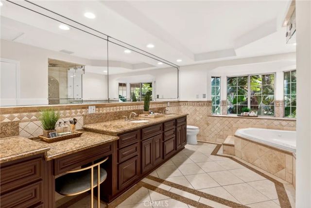 4115 Laurelgrove Avenue, Studio City, CA 91604