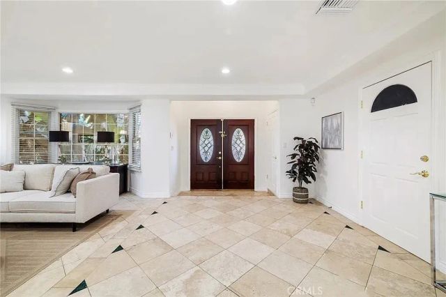 4115 Laurelgrove Avenue, Studio City, CA 91604