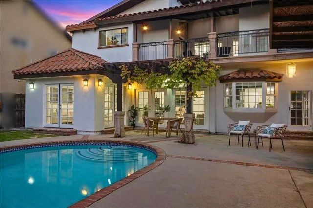 4115 Laurelgrove Avenue, Studio City, CA 91604