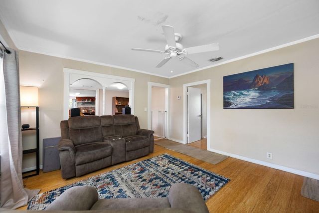 907 18TH AVENUE W, Palmetto, FL 34221