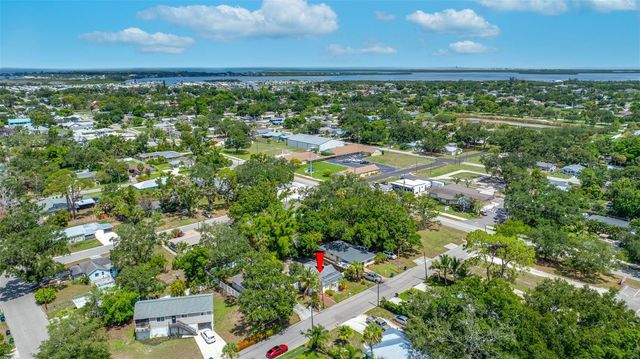 907 18TH AVENUE W, Palmetto, FL 34221