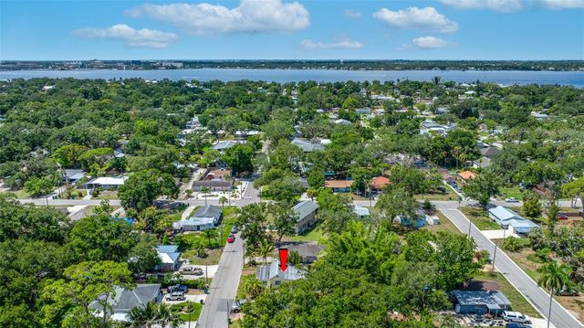 907 18TH AVENUE W, Palmetto, FL 34221