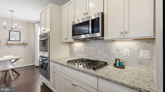 506 APRICOT ST, Stafford, VA 22554