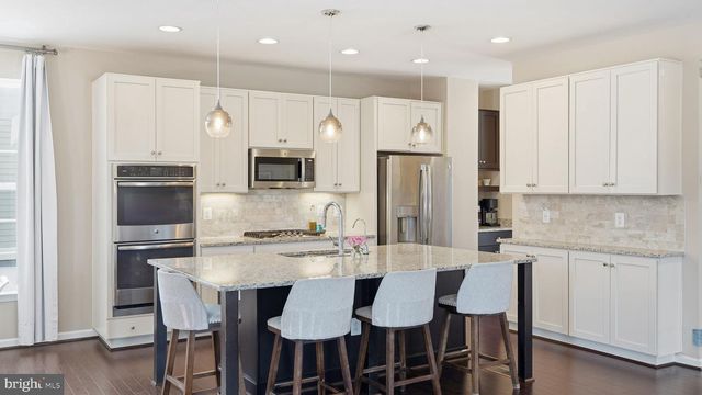 506 APRICOT ST, Stafford, VA 22554