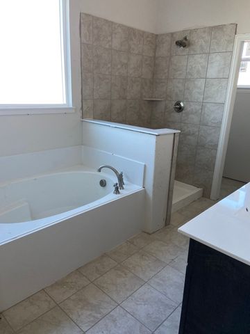 119 Hillview Trail, Decatur, TX 76234