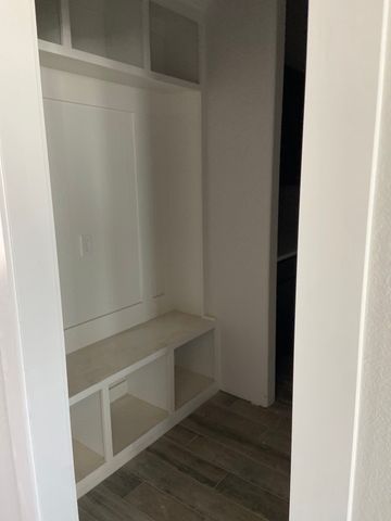 119 Hillview Trail, Decatur, TX 76234