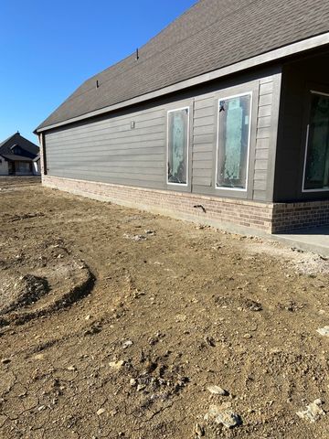 119 Hillview Trail, Decatur, TX 76234