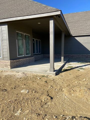 119 Hillview Trail, Decatur, TX 76234