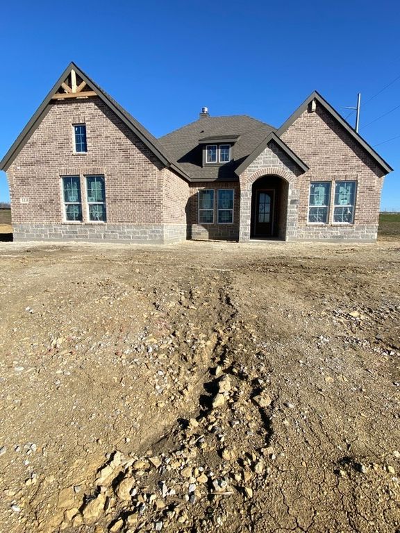 119 Hillview Trail, Decatur, TX 76234