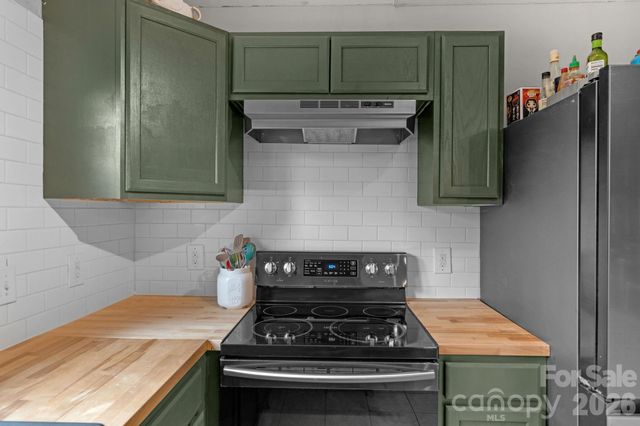 1308 SW Roseberry Place, Concord, NC 28025