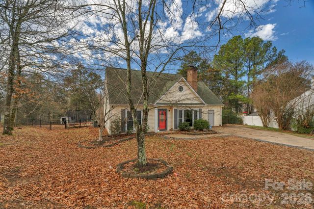1308 SW Roseberry Place, Concord, NC 28025