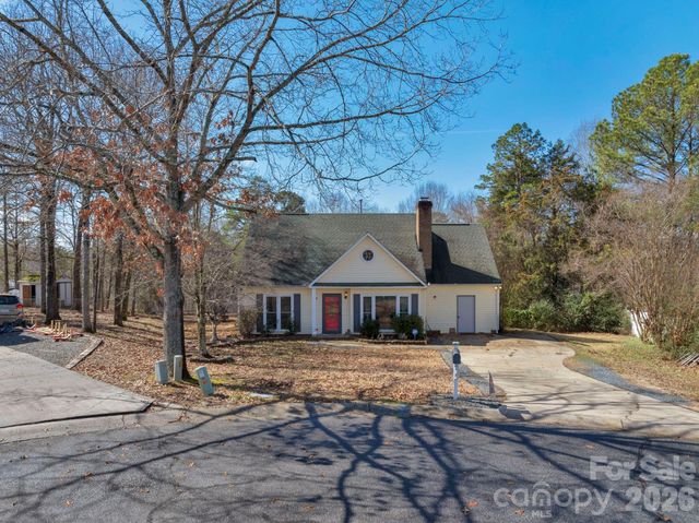 1308 SW Roseberry Place, Concord, NC 28025