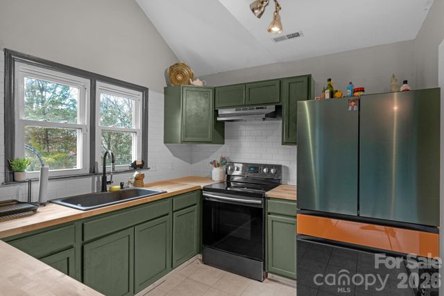 1308 SW Roseberry Place, Concord, NC 28025