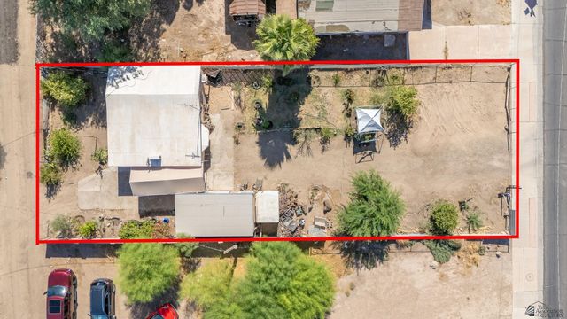 844 W Main St, Somerton, AZ 85350
