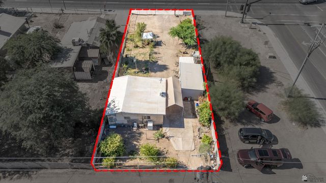 844 W Main St, Somerton, AZ 85350