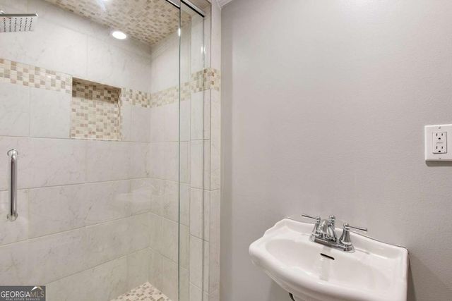 1847 Walker Avenue, Atlanta, GA 30337