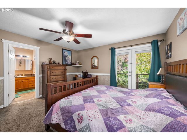 1390 SWEDETOWN Rd, Clatskanie, OR 97016