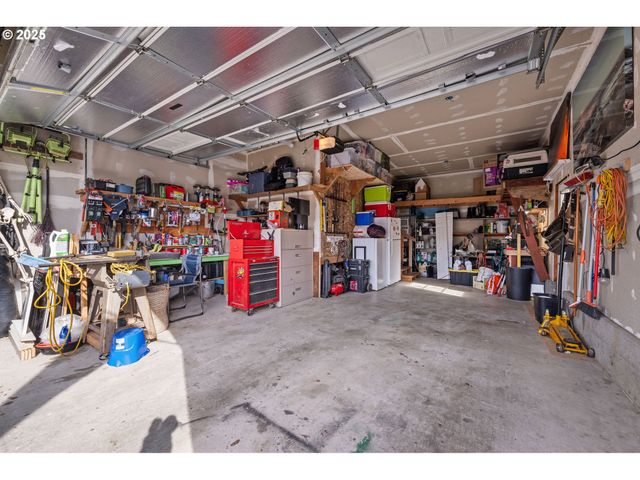 1390 SWEDETOWN Rd, Clatskanie, OR 97016