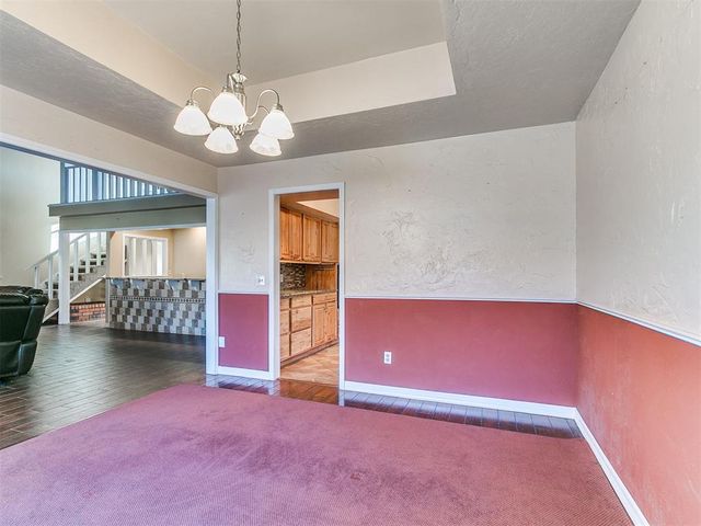 9009 Salsbury Lane, Oklahoma City, OK 73132