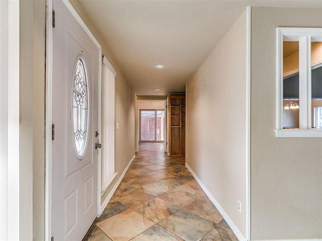 9009 Salsbury Lane, Oklahoma City, OK 73132