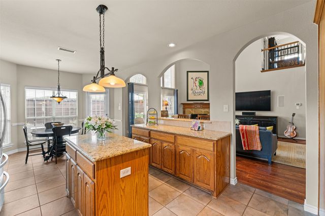 2305 Trickling Creek Drive, Garland, TX 75041
