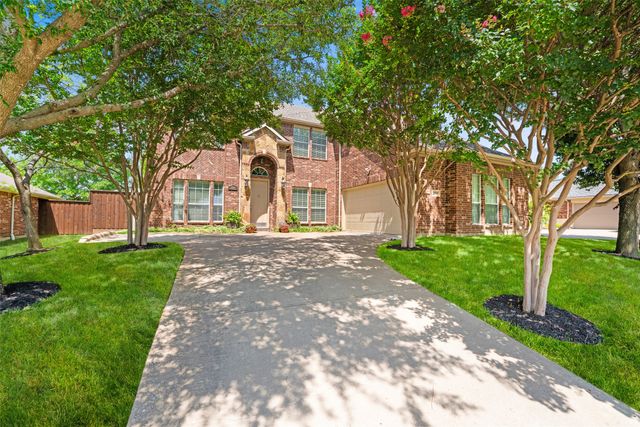 2305 Trickling Creek Drive, Garland, TX 75041