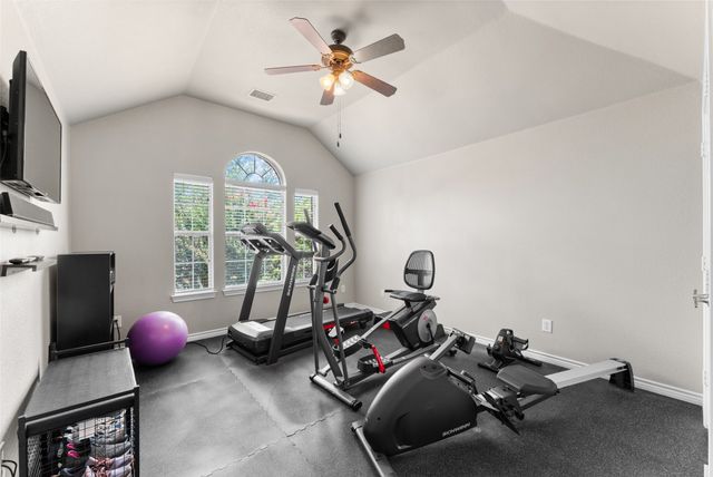 2305 Trickling Creek Drive, Garland, TX 75041