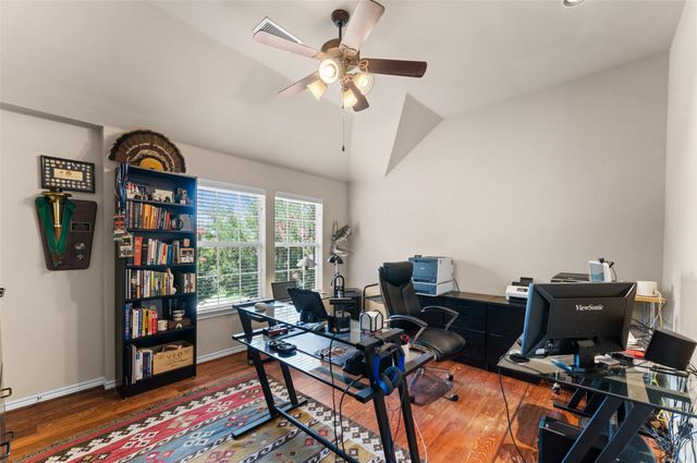 2305 Trickling Creek Drive, Garland, TX 75041