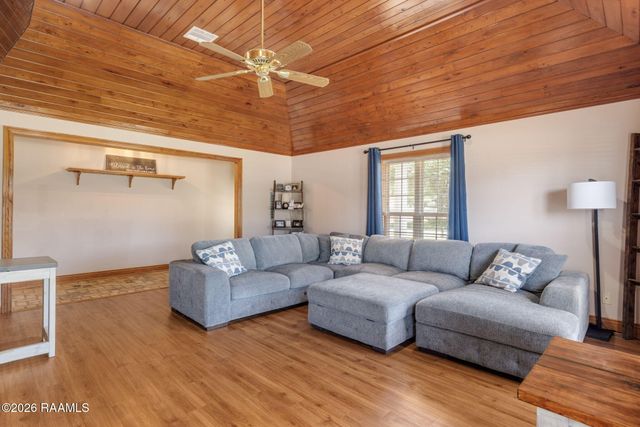 101 Dartmouth Circle, Youngsville, LA 70592