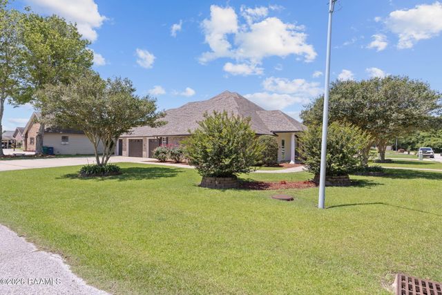 101 Dartmouth Circle, Youngsville, LA 70592