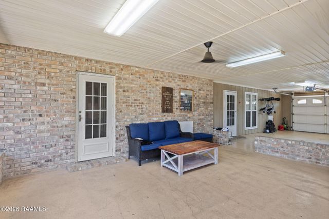 101 Dartmouth Circle, Youngsville, LA 70592