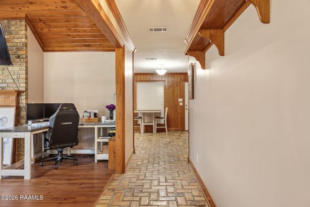 101 Dartmouth Circle, Youngsville, LA 70592