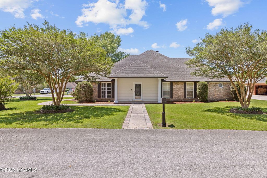 101 Dartmouth Circle, Youngsville, LA 70592