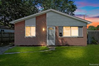 6516 Oak Street, Taylor, MI 48180