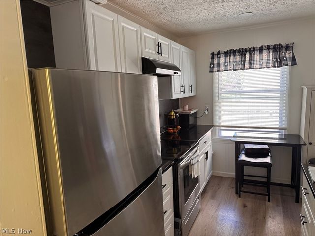 4225 Brookside Boulevard, Cleveland, OH 44135