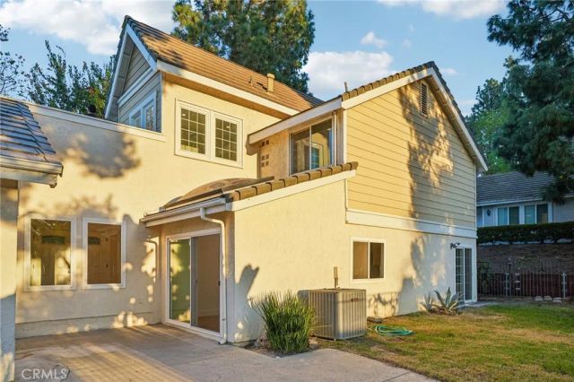 694 S Gentry, Anaheim, CA 92807