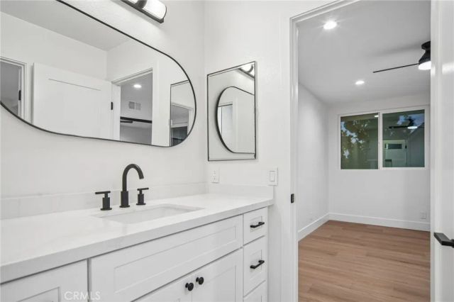 694 S Gentry, Anaheim, CA 92807