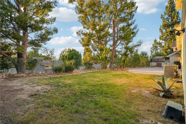 694 S Gentry, Anaheim, CA 92807