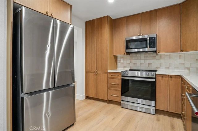 694 S Gentry, Anaheim, CA 92807
