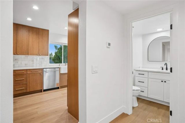 694 S Gentry, Anaheim, CA 92807