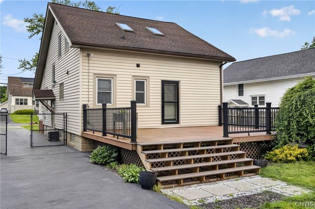 235 Homecroft Road, Syracuse, NY 13206