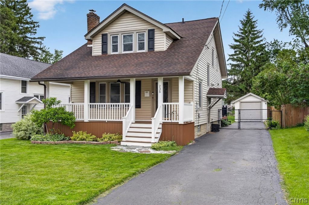 235 Homecroft Road, Syracuse, NY 13206