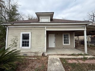 809 Leal, San Antonio, TX 78207